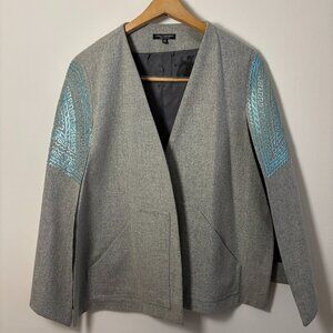 Carla Fernandez Charra Cape